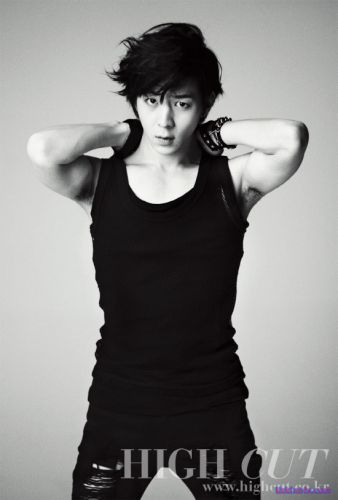 Пак Ю Хван / Park Yoo Hwan [Биография]